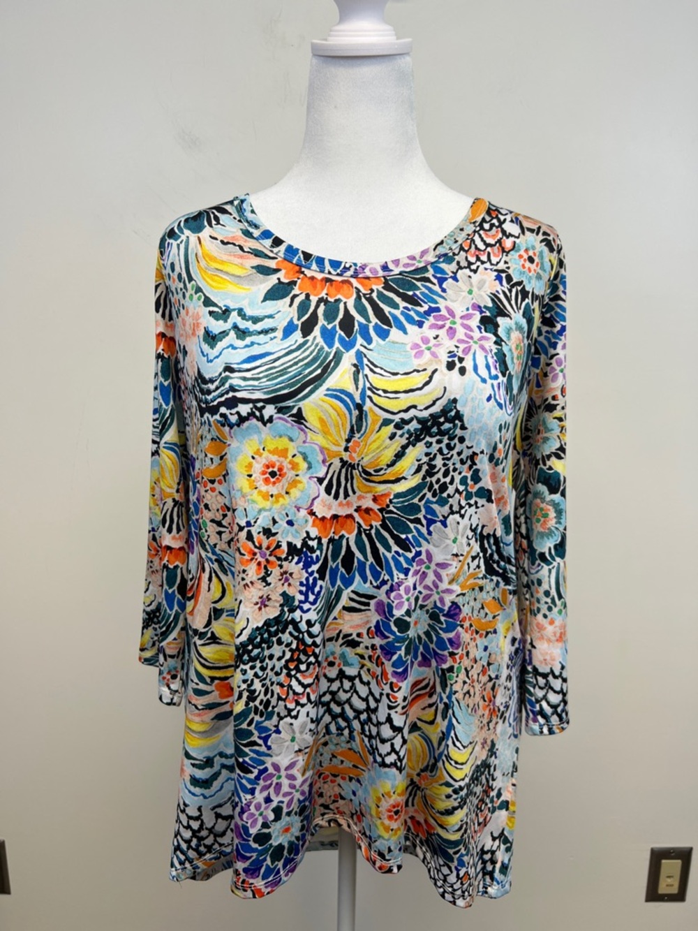 Allison Taylor Chic Yellow Blue Floral Multicolor Women's Hi-Low Hem Top Size L